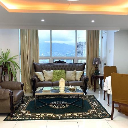 2 Bedroom Condo Unit With City And Mountain View セブ市 エクステリア 写真