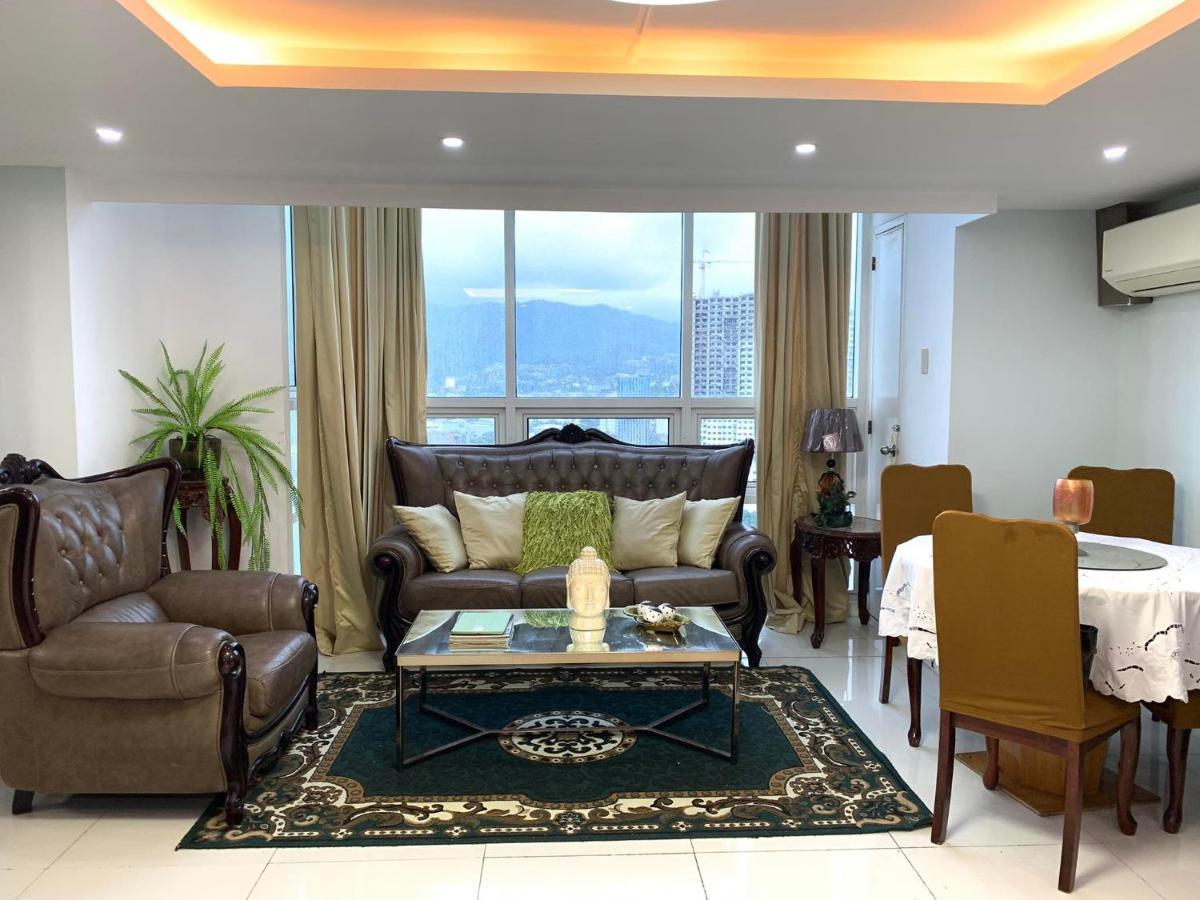 2 Bedroom Condo Unit With City And Mountain View セブ市 エクステリア 写真