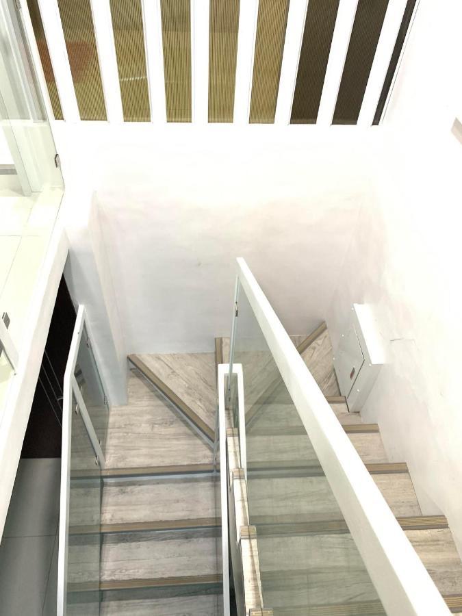 2 Bedroom Condo Unit With City And Mountain View セブ市 エクステリア 写真