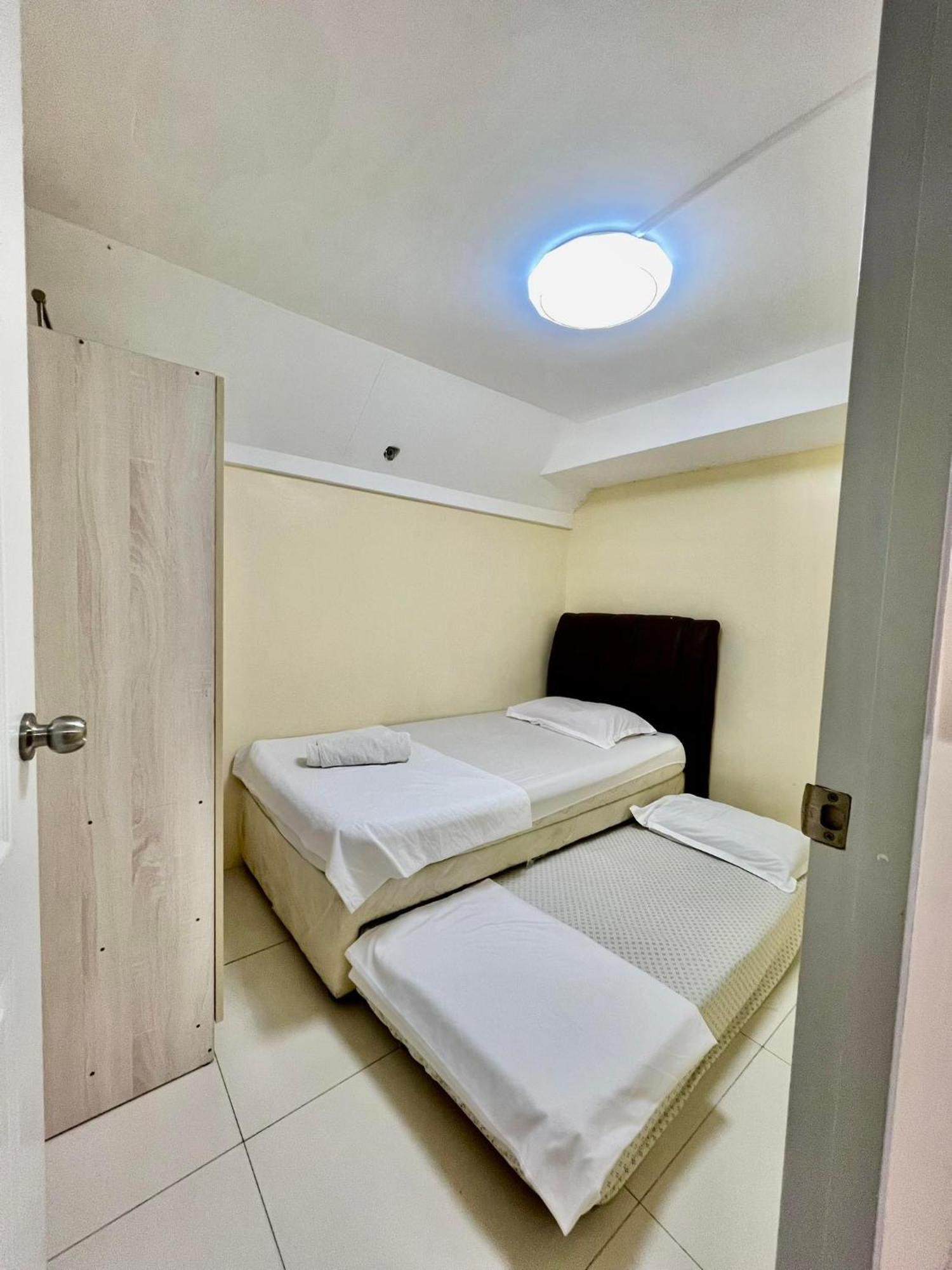 2 Bedroom Condo Unit With City And Mountain View セブ市 エクステリア 写真
