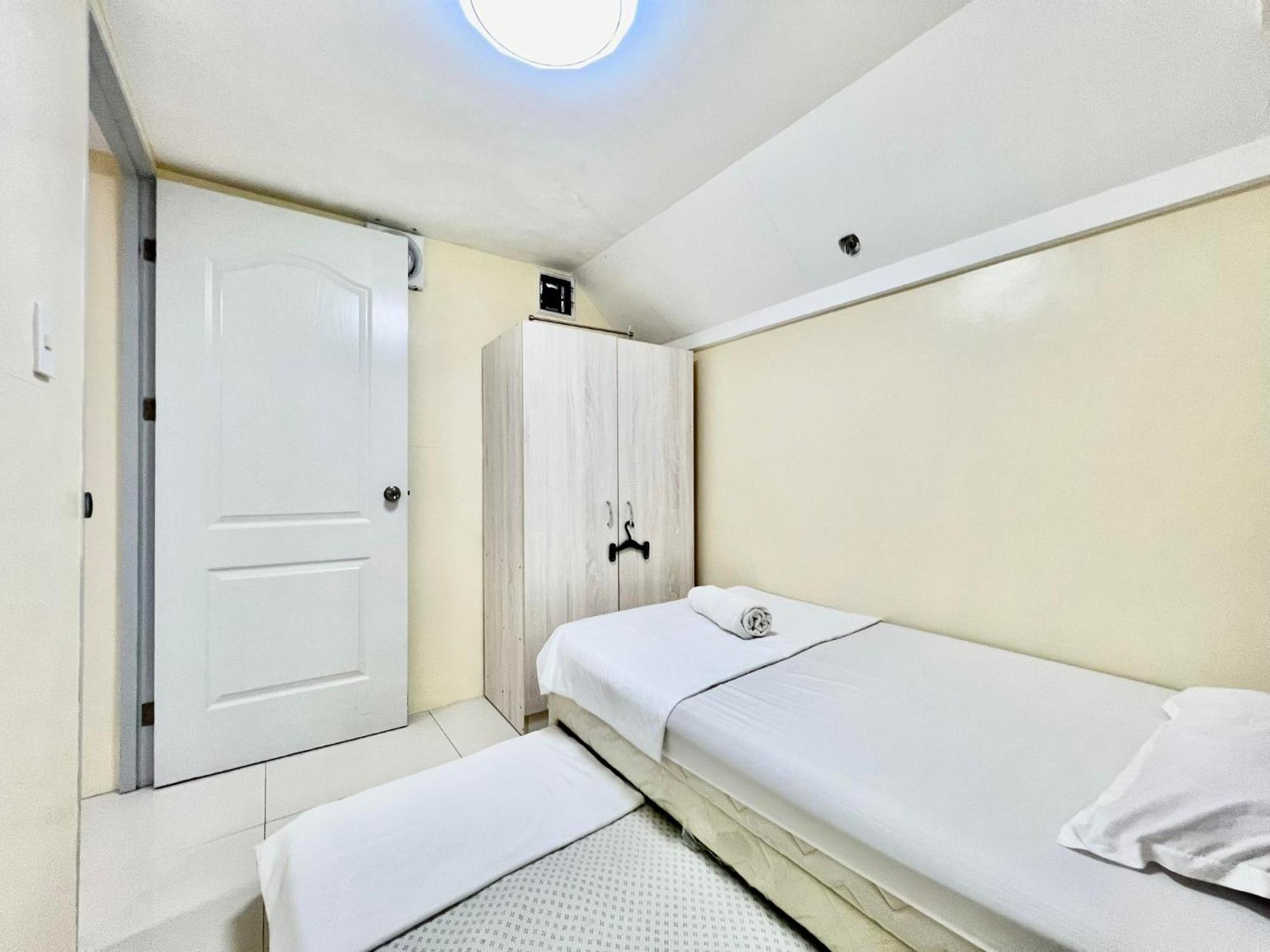 2 Bedroom Condo Unit With City And Mountain View セブ市 エクステリア 写真